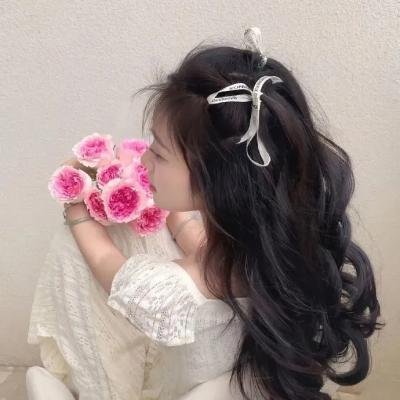 忧郁小女孩 封面